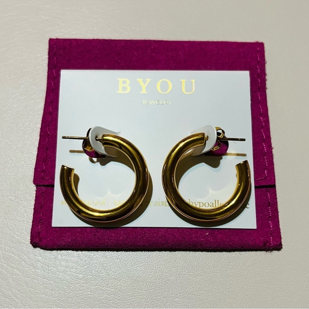 Hoops 25MM Stainless Steel 18K Gold Plated NWT
